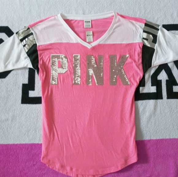 _VICTORIAS SECRET PINK NWT BLINKG V-NECK TEE XS_ - Picture 5 of 6